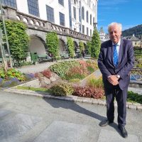 Former president of Academia Europaea, Sierd Cloetingh, in the Museum Garden of the University of Bergen, on his visit to the University of Bergen in September 2022.