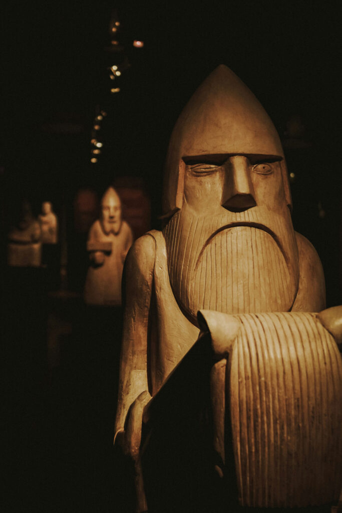 The Second Biennial Conference of the World Philology Union is headlined "Rhilology and the narrative heritage". Illustration: Sculpture of the norse god Odin at Gøteborg Stadsmuseum. Photo: Unsplashed