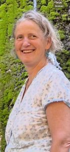 Lucy Robertson