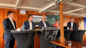 Panelet i debatten «Sikkerhet i havdypet – Trusler og konsekvenser».