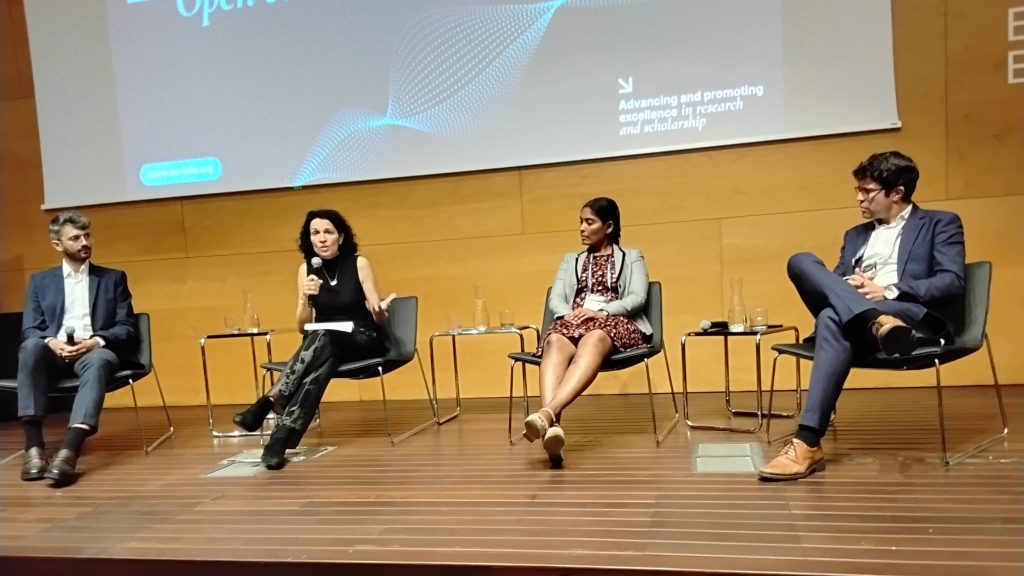 From the panel event “Public trust in science and navigating political tensions”. From left panellists Emilian Mihailov, Ruth Rodríguez and Anna Kuppuswamy. To the right moderator Scott Bremer.